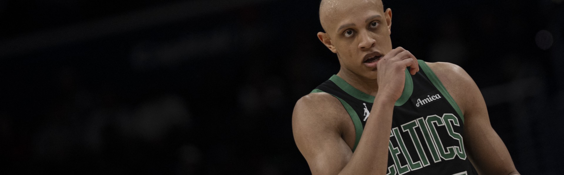 世界杯高清直播-杰伦·布朗：我知道沃尔什有潜力 我经常与他沟通 鼓励他